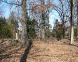 There are only 30 marked graves in the cemetery dating from 1853 to 1934. There are more unmarked graves on the property.
